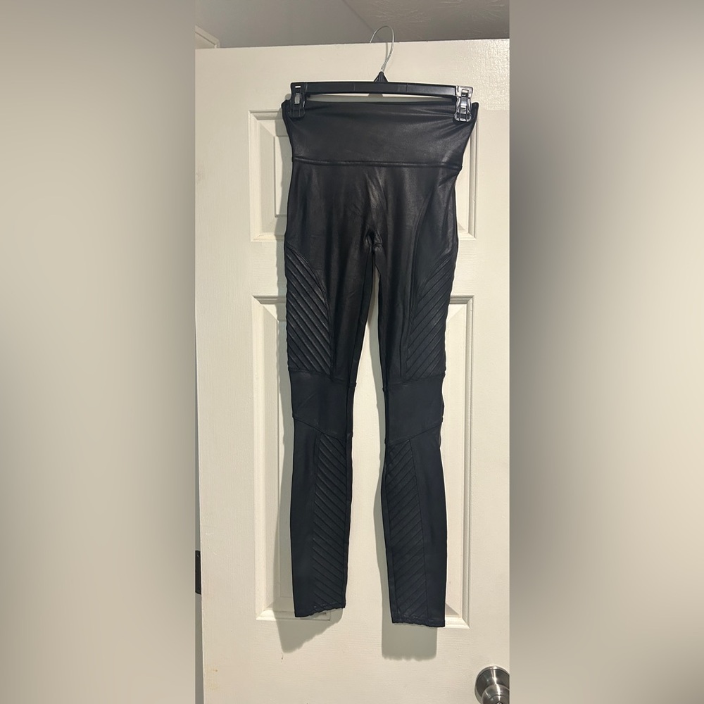 Spanx moto faux leather legging size small - Picture 4 of 7